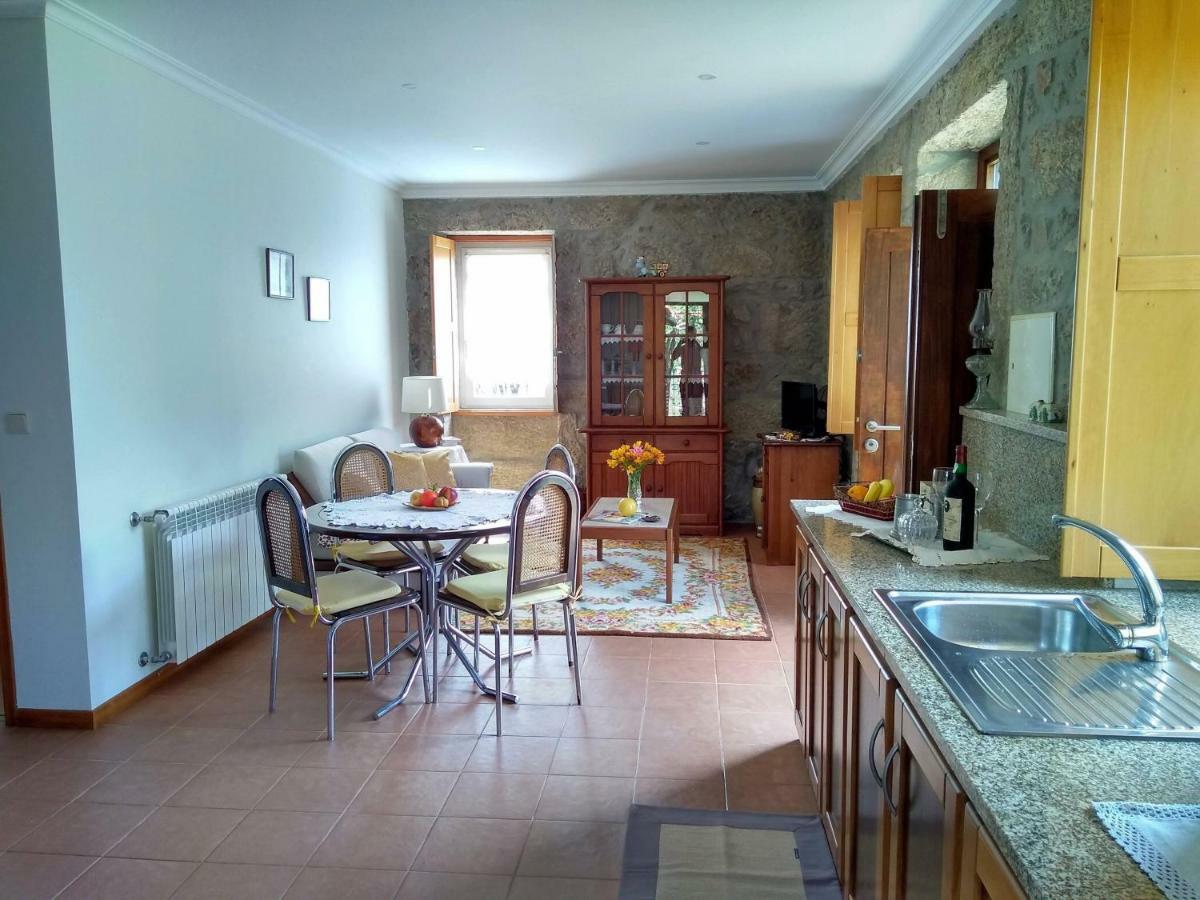 Willa Casa Do Pinheiro Manso Valenca Zewnętrze zdjęcie